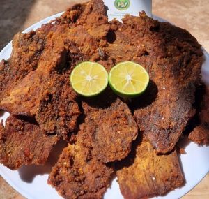 Cách làm thịt bò khô cay ngọt hấp dẫn, ai cũng mê