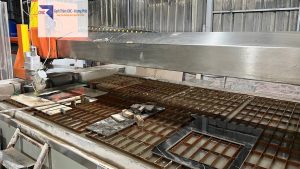 Máy cắt CNC tia nước – Cấu tạo, ưu điểm và kinh nghiệm sử dụng